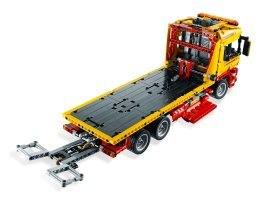 8109 - Flatbed Truck