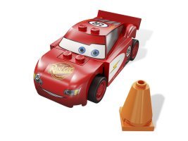 8200 - Radiator Springs Lightning McQueen