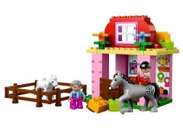 10500 - Horse Stable