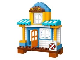 10827 - Mickey & Friends Beach House