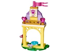 41144 - Petite's Royal Stable