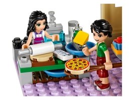 41311 - Heartlake Pizzeria