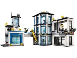 60141 - Police Station