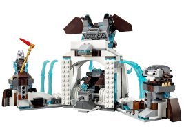 70226 - Mammoth’s Frozen Stronghold